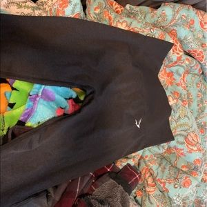 Black gymshark leggings